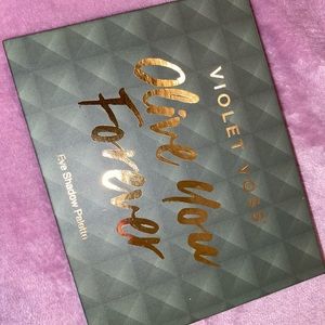 Violet Voss Eyeshadow Palette